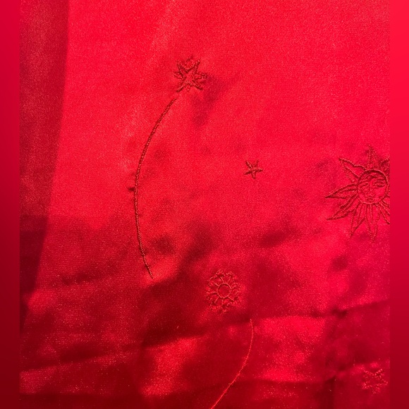 Vintage red satin stellar and celestial embroidered slip style nightgown. GUC! - Picture 3 of 7